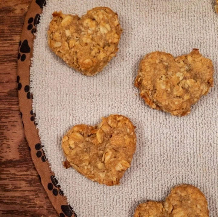 Banana, Peanut Butter & Oat Treats