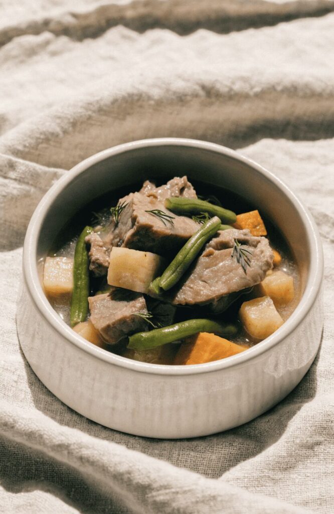 Allergy-friendly lamb and root vegetable dog food