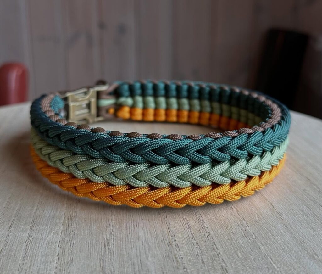 Wide multi-strand braided paracord collar in earth tones