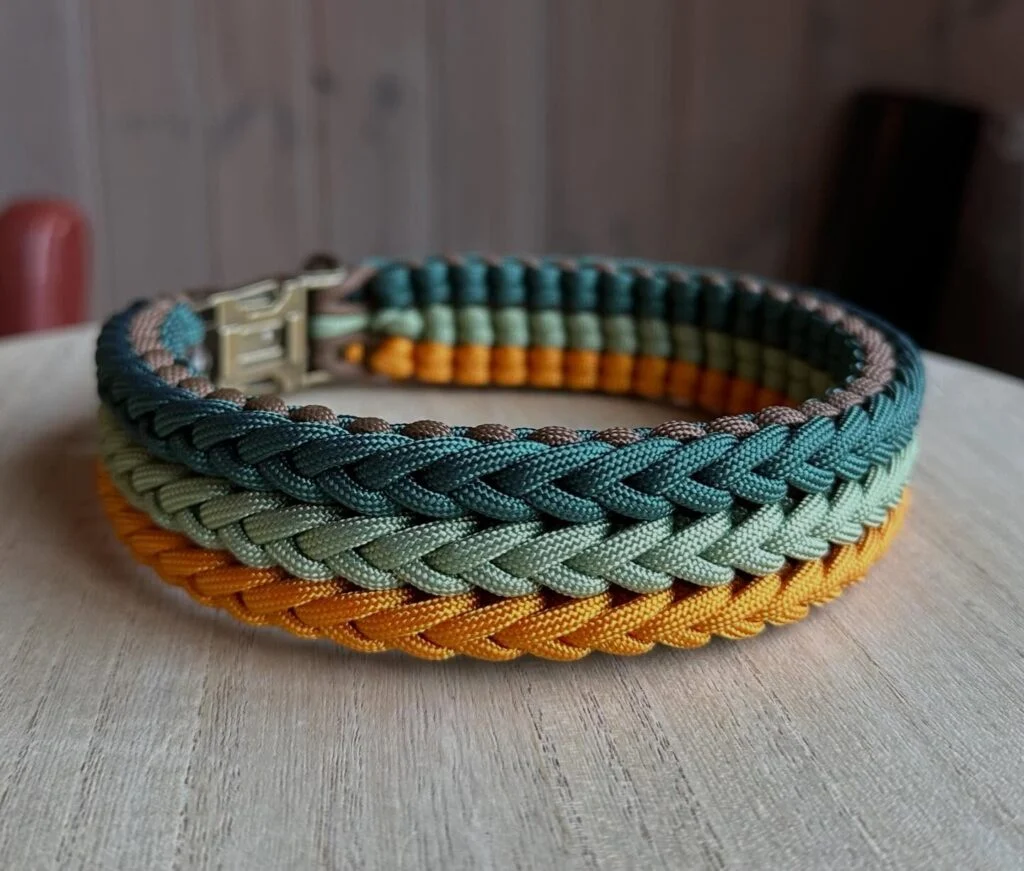 Wide multi-strand braided paracord collar in earth tones